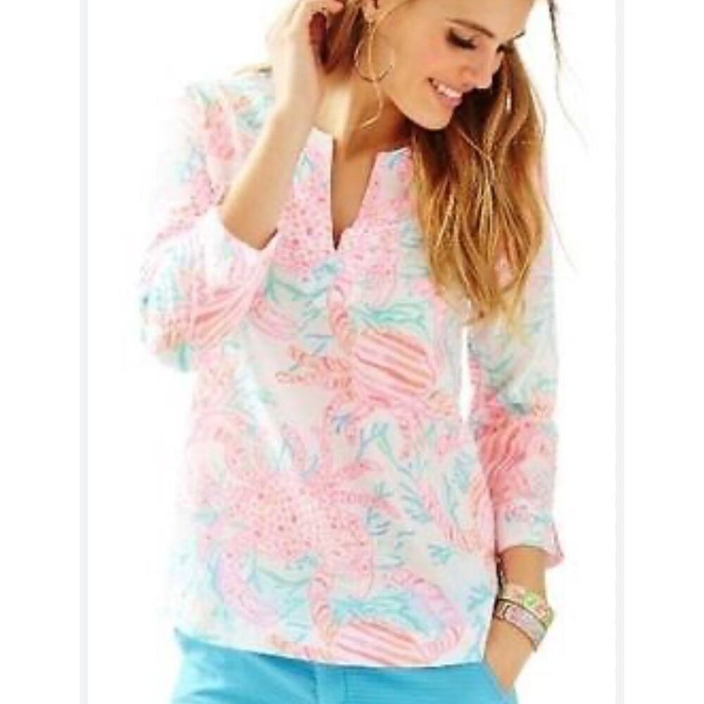 Lilly Pulitzer blouse long sleeve rounded neckline to V cutout Amelia Island Med
